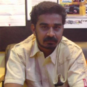 Tamil Selvom,CEO